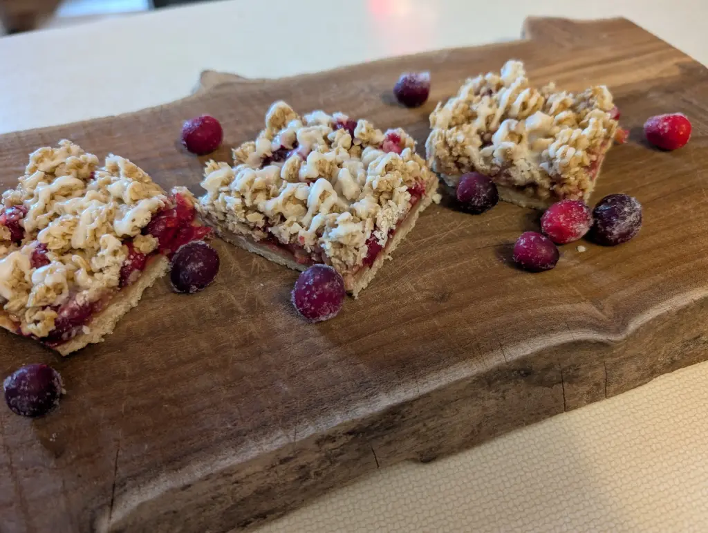 Crumble Bars (Cran-Raspberry)
